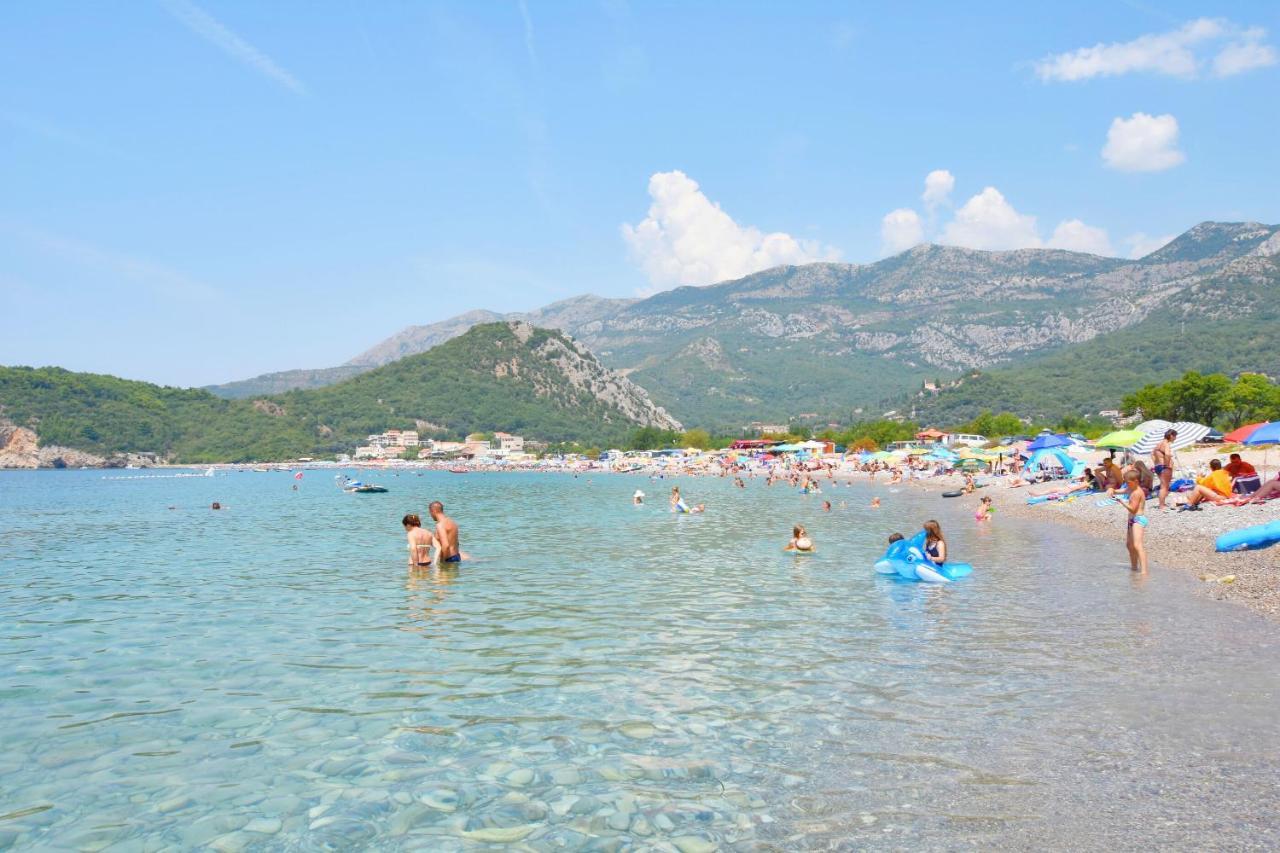 Apartments Siljak Petrovac Bagian luar foto