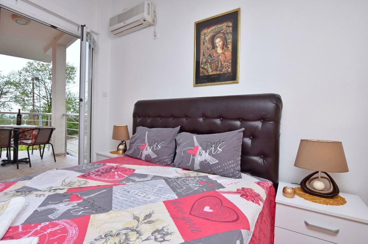 Apartments Siljak Petrovac Bagian luar foto