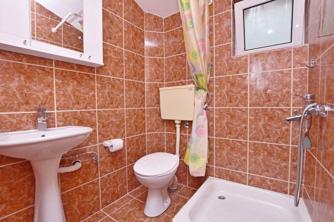 Apartments Siljak Petrovac Bagian luar foto