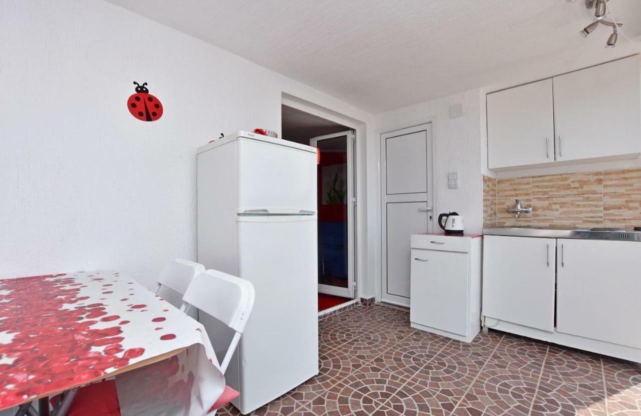 Apartments Siljak Petrovac Bagian luar foto
