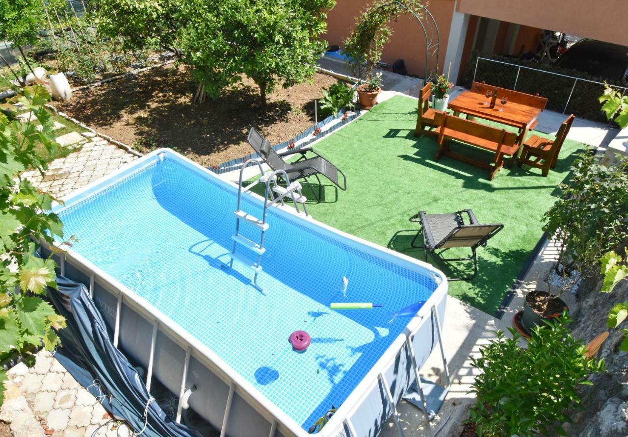 Apartments Siljak Petrovac Bagian luar foto