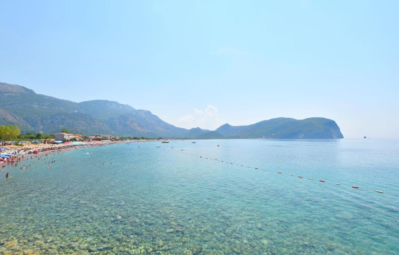 Apartments Siljak Petrovac Bagian luar foto